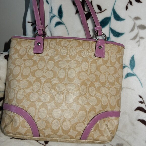 Coach tote - Picture 3 of 5